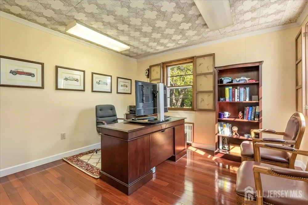 544 W 8th Street W Plainfield, NJ 07060