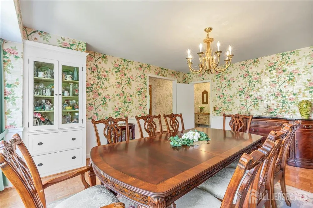 544 W 8th Street W Plainfield, NJ 07060