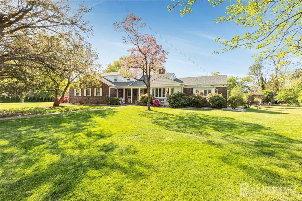 544 W 8th Street W Plainfield, NJ 07060