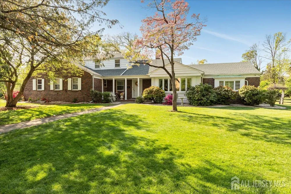 544 W 8th Street W Plainfield, NJ 07060