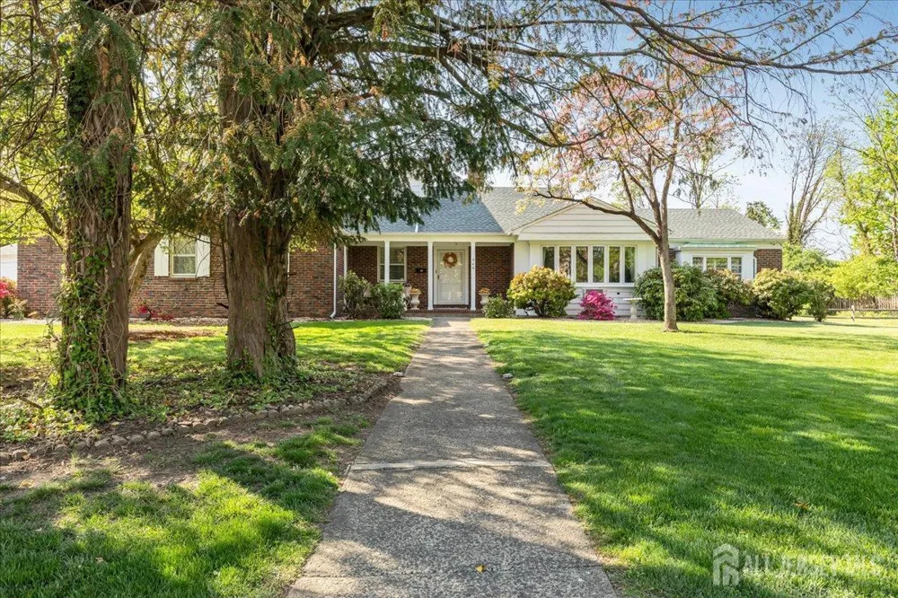 544 W 8th Street W Plainfield, NJ 07060
