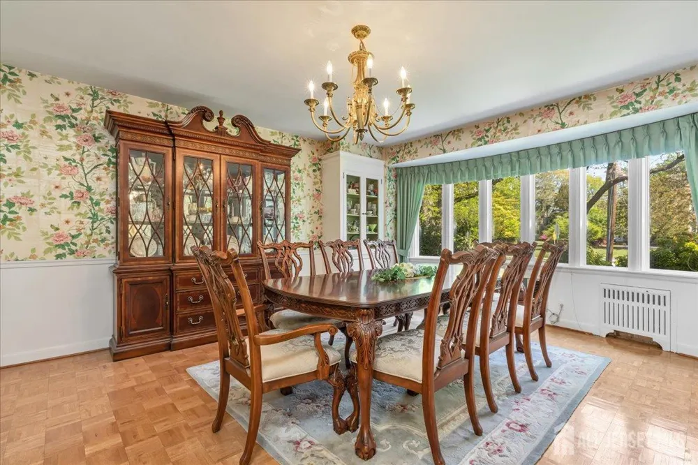 544 W 8th Street W Plainfield, NJ 07060