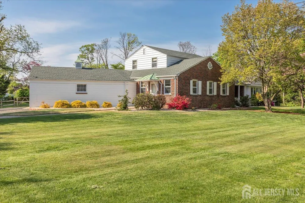 544 W 8th Street W Plainfield, NJ 07060