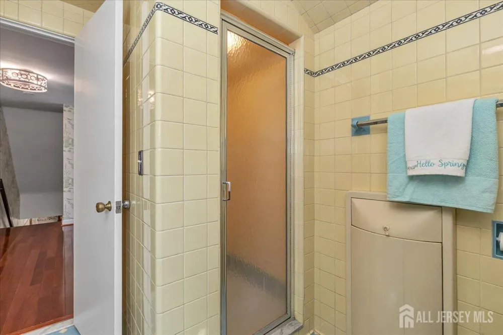 544 W 8th Street W Plainfield, NJ 07060