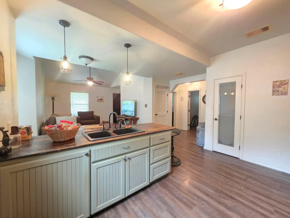 1316 Rampart Street Bay City, TX 77414
