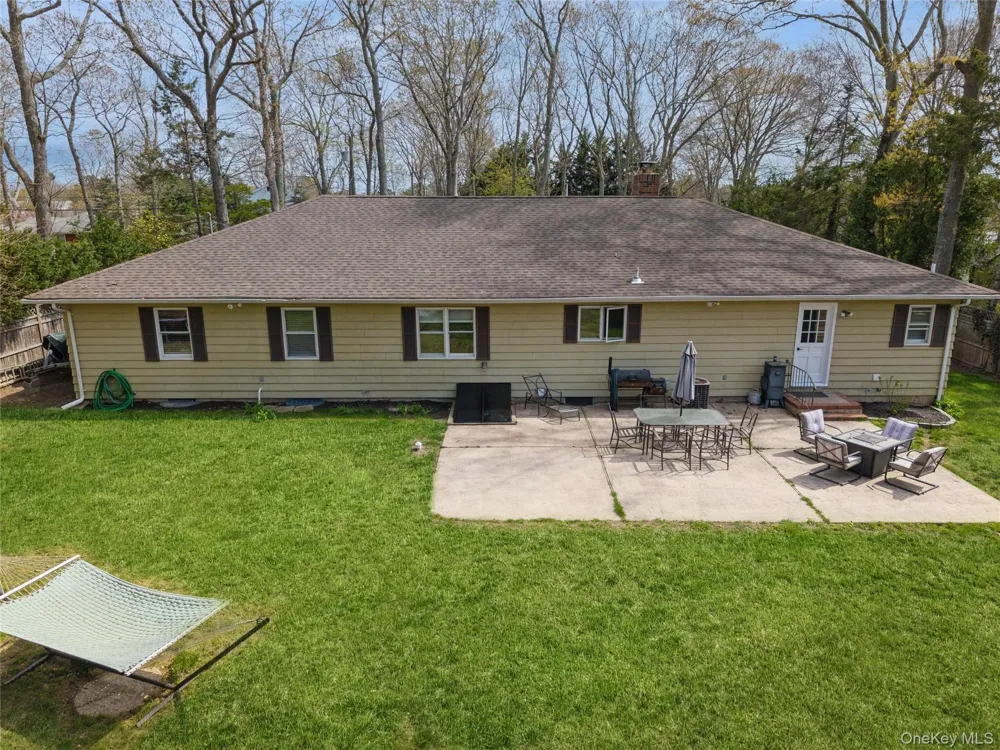 680 Westview Drive Mattituck, NY 11952