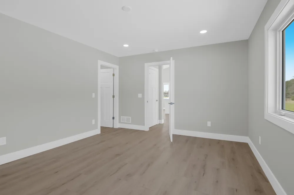 1718 Mary Lou Manor Green Lake Township, MI 49643