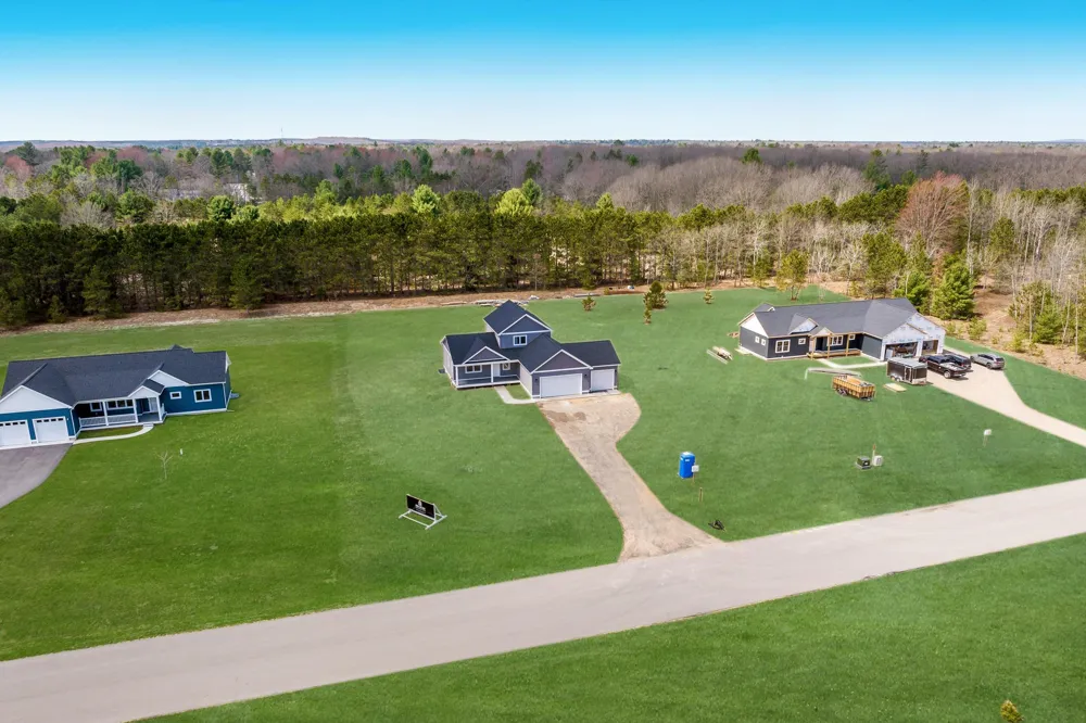 1718 Mary Lou Manor Green Lake Township, MI 49643