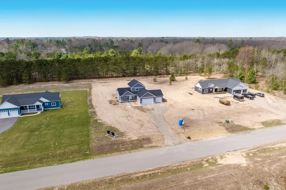 1718 Mary Lou Manor Green Lake Township, MI 49643