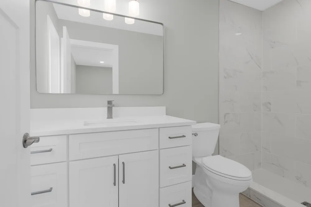 1718 Mary Lou Manor Green Lake Township, MI 49643