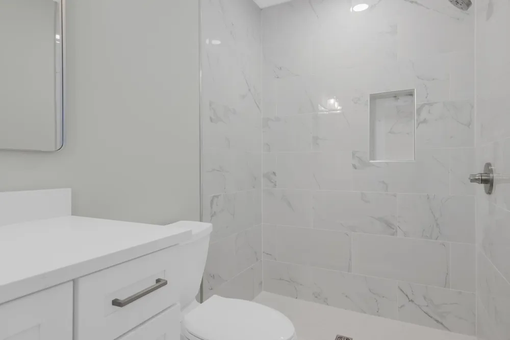 1718 Mary Lou Manor Green Lake Township, MI 49643