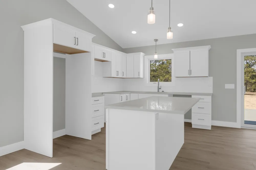 1718 Mary Lou Manor Green Lake Township, MI 49643