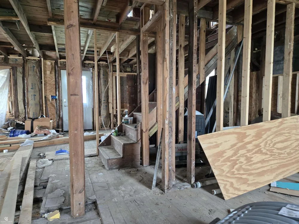 16433 Dudley Road Lynn Township, MI 48416