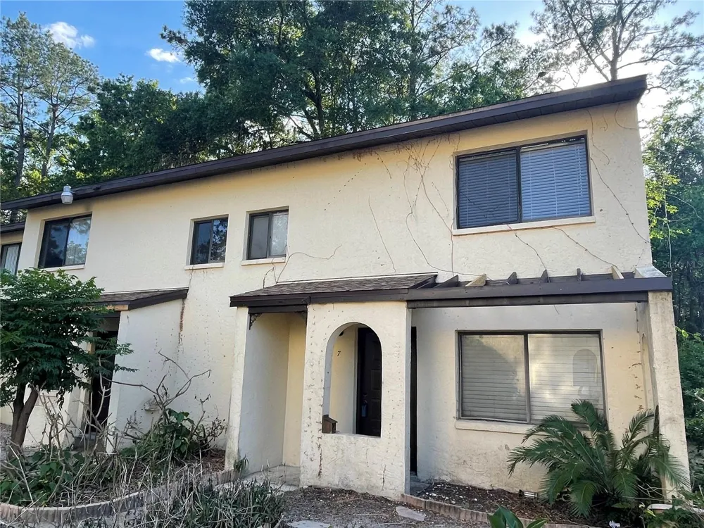 2735 SW 35 PLACE #1607 Gainesville, FL 32608