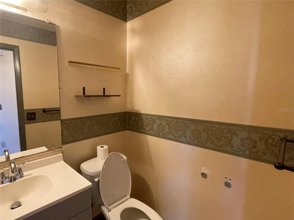 2735 SW 35 PLACE #1607 Gainesville, FL 32608