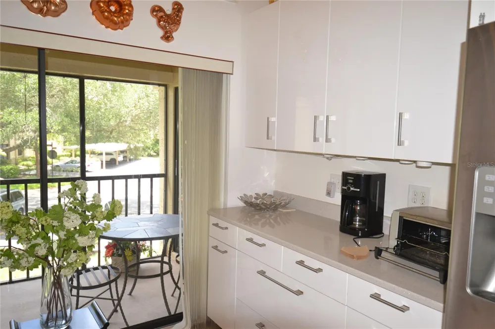 112 LINDSAY LANE Oldsmar, FL 34677
