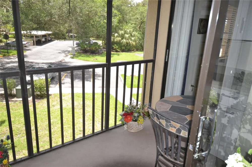 112 LINDSAY LANE Oldsmar, FL 34677