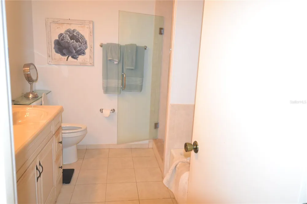 112 LINDSAY LANE Oldsmar, FL 34677