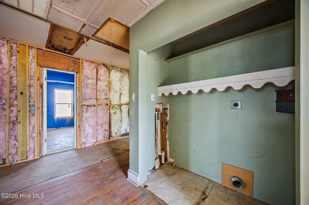 2472 Cedar Island Road Cedar Island, NC 28520