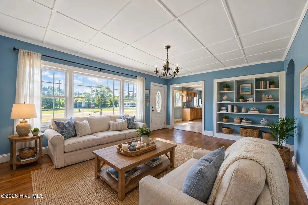 2472 Cedar Island Road Cedar Island, NC 28520