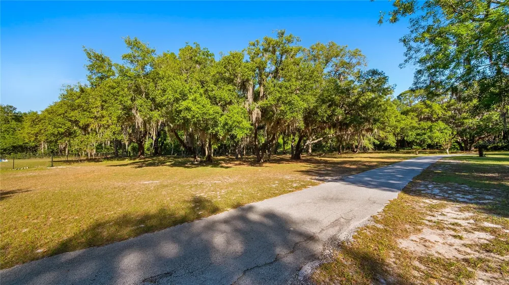 LEGACY WOODS Groveland, FL 34736