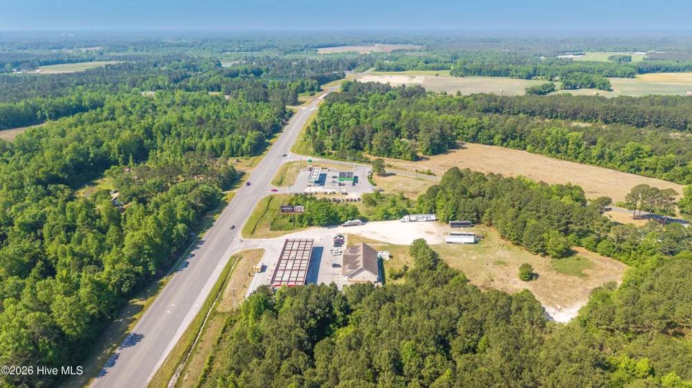 1300 Nc-11 Magnolia, NC 28453