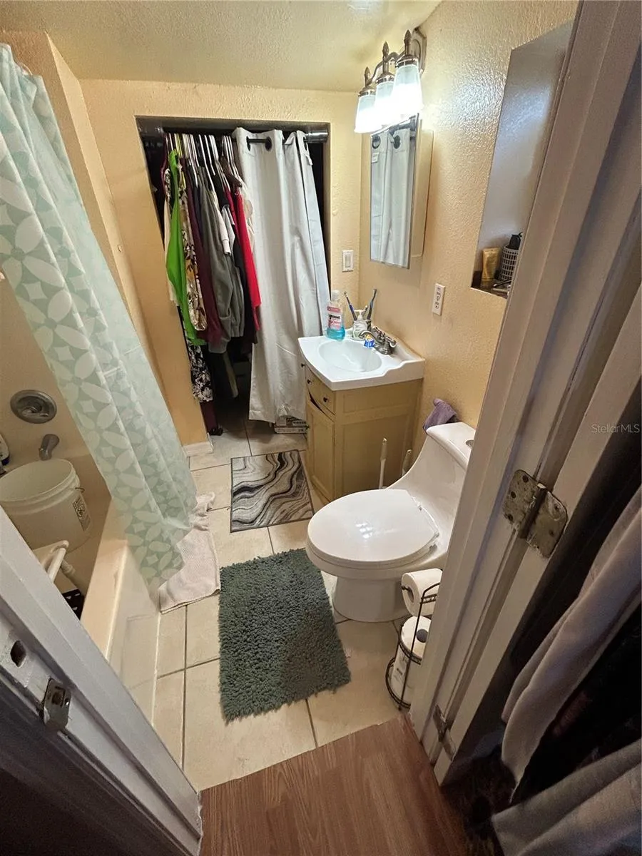629 HOLMES AVENUE Daytona Beach, FL 32114