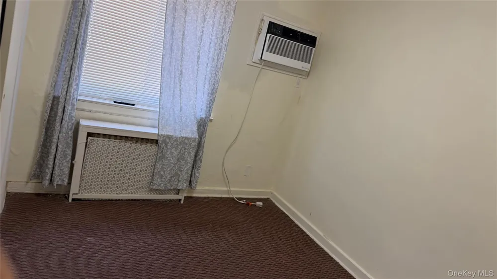 7442 260th Street #30G22 Glen Oaks, NY 11004