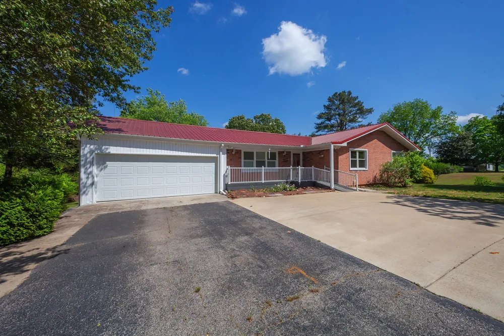 5280 Highway 100 W Decaturville, TN 38329
