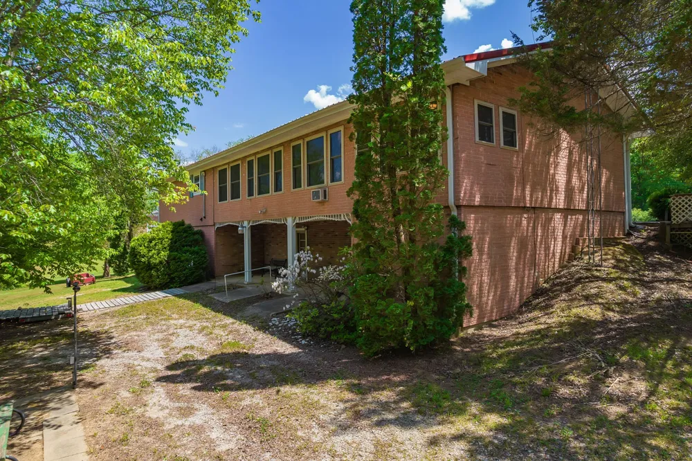 5280 Highway 100 W Decaturville, TN 38329