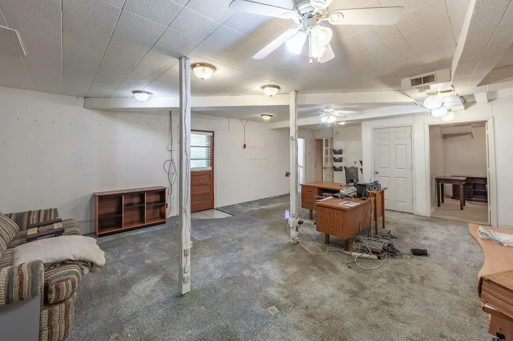 5280 Highway 100 W Decaturville, TN 38329