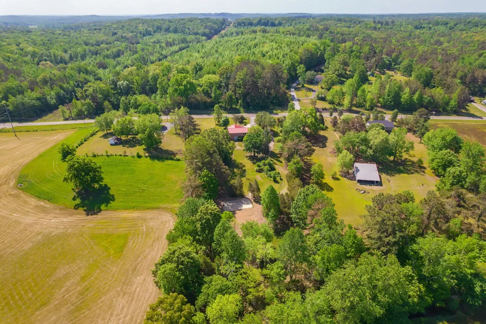 5280 Highway 100 W Decaturville, TN 38329