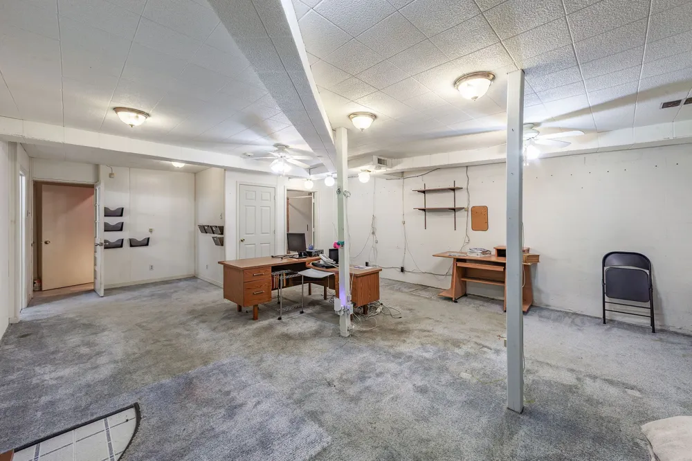 5280 Highway 100 W Decaturville, TN 38329