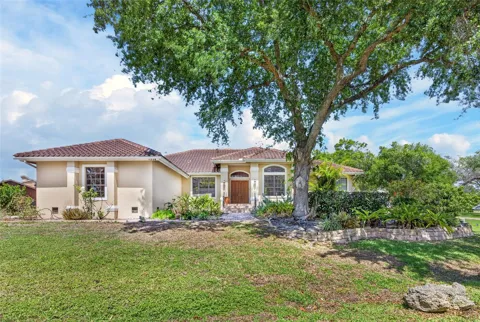 7214 HENDRY CREEK DRIVE