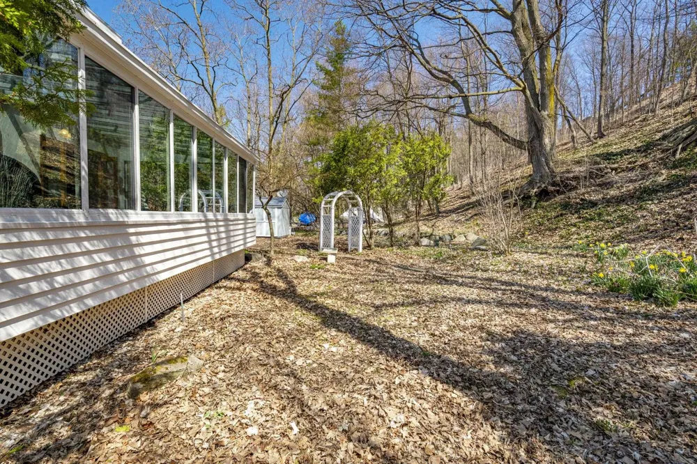 11332 Peninsula Drive Peninsula Township, MI 49686