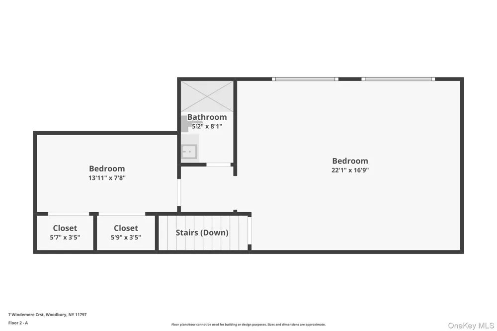 7 Windemere Crest Woodbury, NY 11797