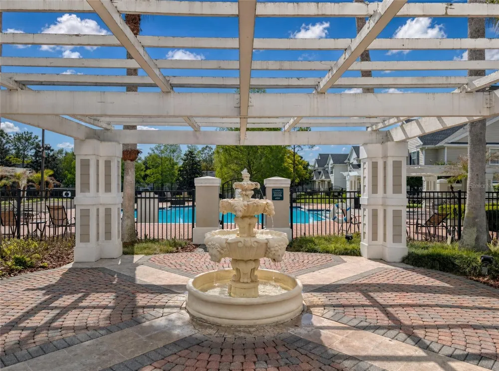 143 SOUTHERN PECAN CIRCLE #201 Winter Garden, FL 34787