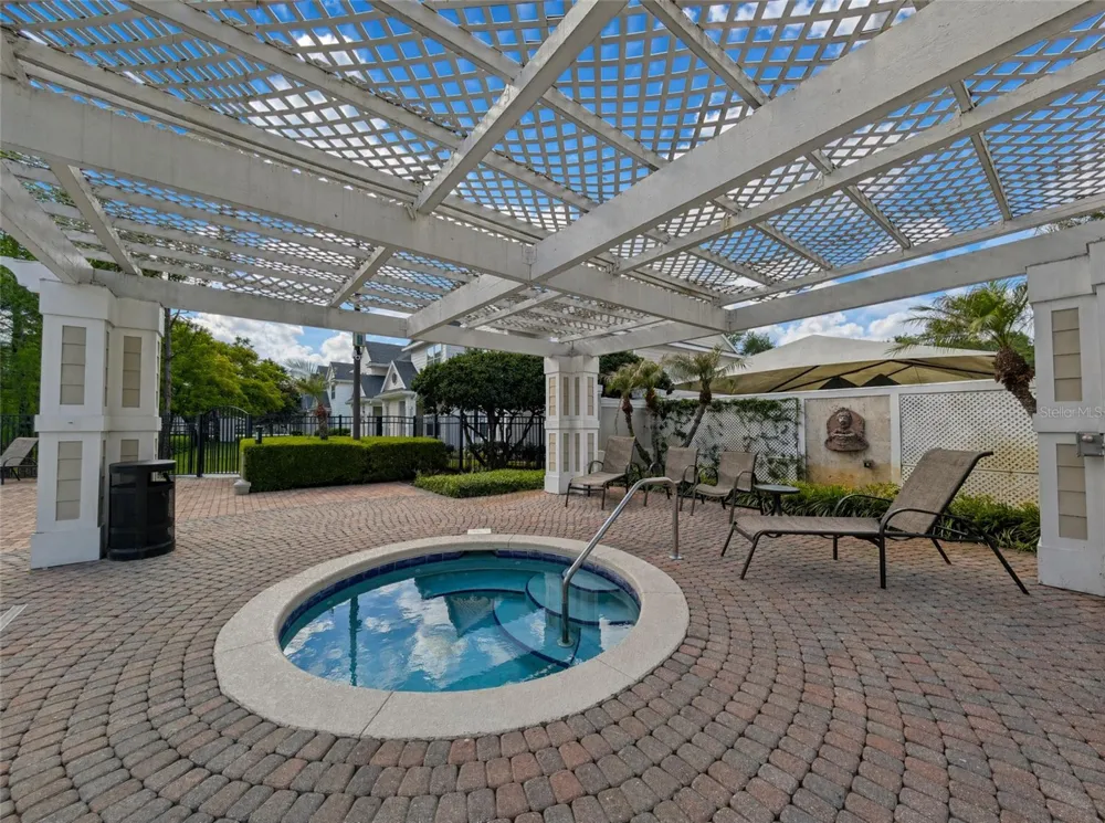 143 SOUTHERN PECAN CIRCLE #201 Winter Garden, FL 34787