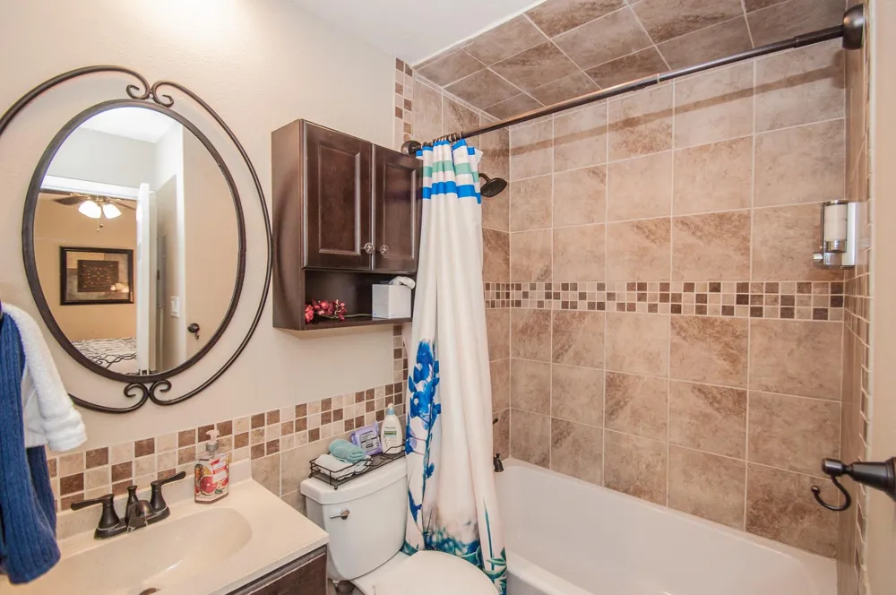 943 Parkview Drive #C1 Canyon Lake, TX 78133