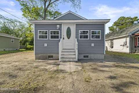 514 Edge Street