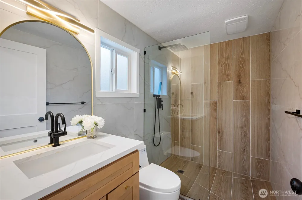 1406 Shattuck Avenue S Renton, WA 98055