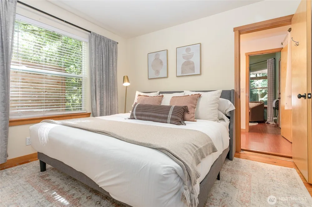 21012 Pinnacle Road Glacier, WA 98244