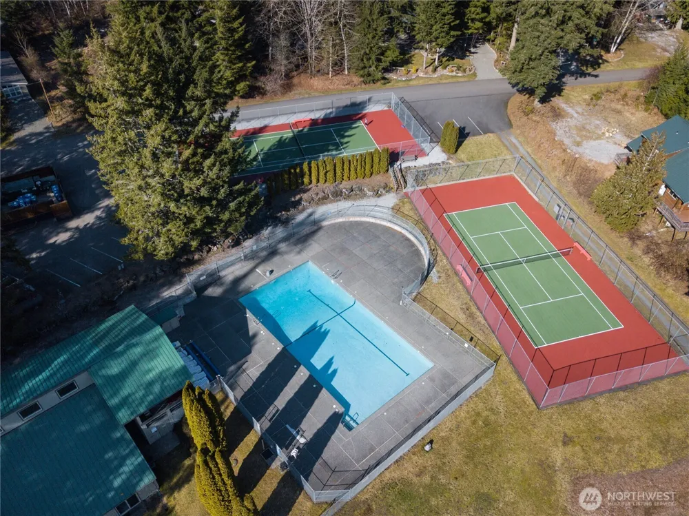21012 Pinnacle Road Glacier, WA 98244