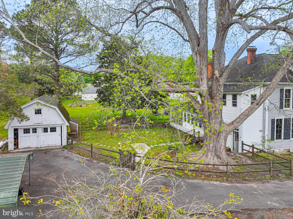 8318 LANGMAID ROAD Newark, MD 21841