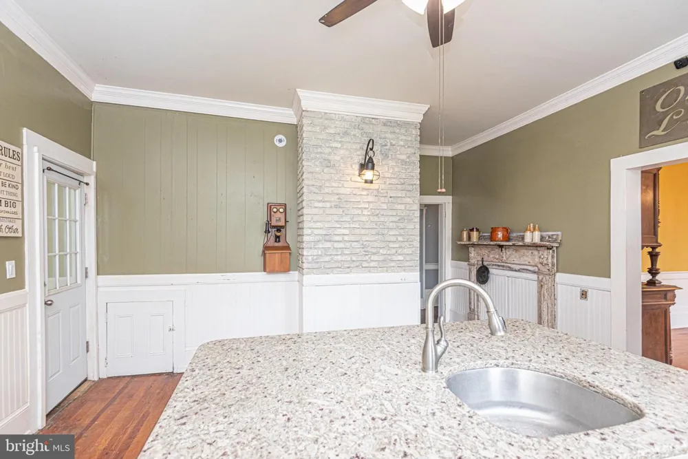 8318 LANGMAID ROAD Newark, MD 21841