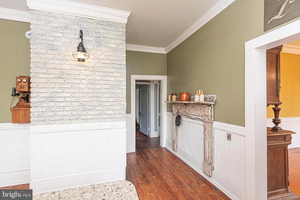 8318 LANGMAID ROAD Newark, MD 21841