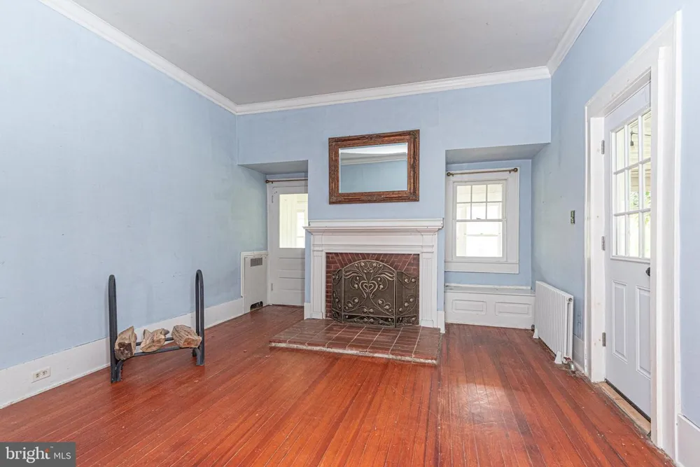 8318 LANGMAID ROAD Newark, MD 21841