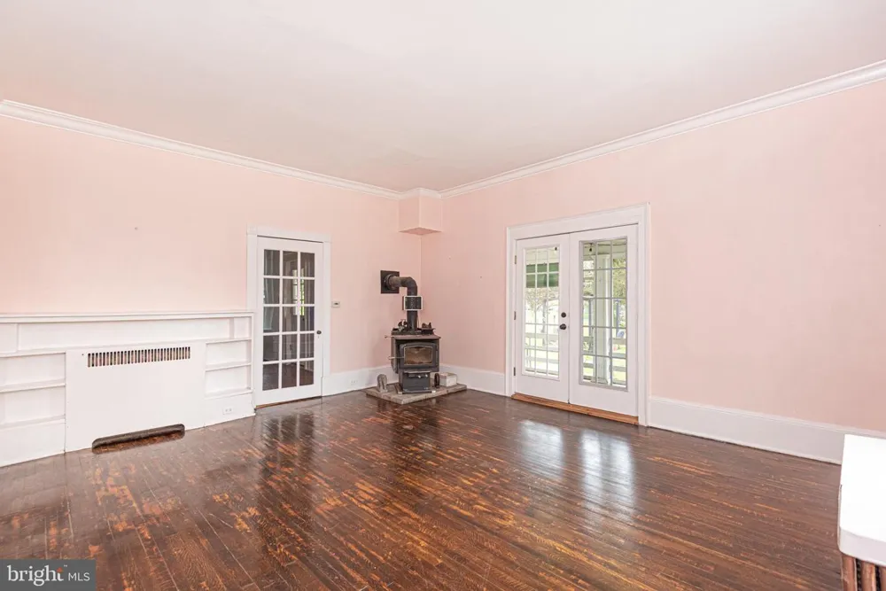 8318 LANGMAID ROAD Newark, MD 21841