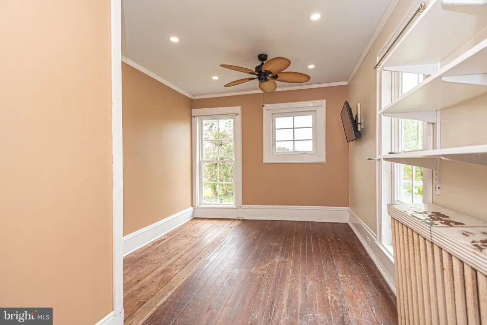 8318 LANGMAID ROAD Newark, MD 21841