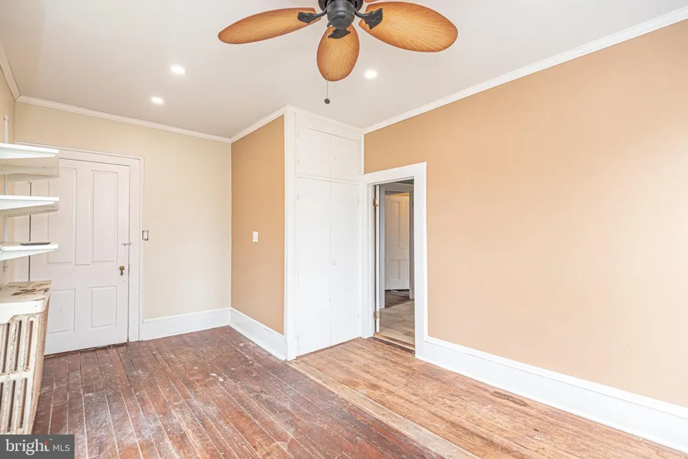 8318 LANGMAID ROAD Newark, MD 21841